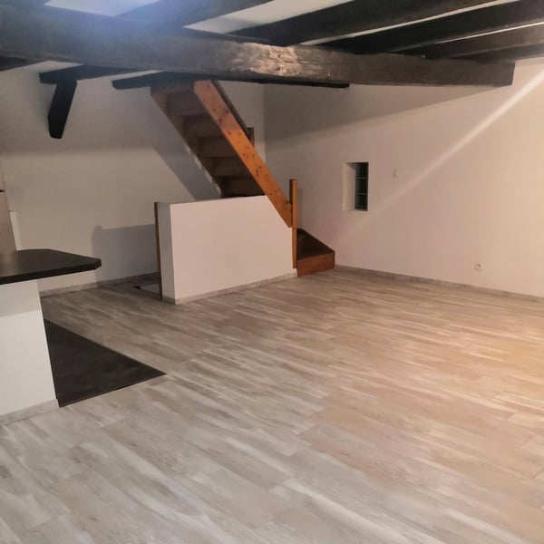 Revêtements de sol PVC, lame coller-clipser, moquette, parquet